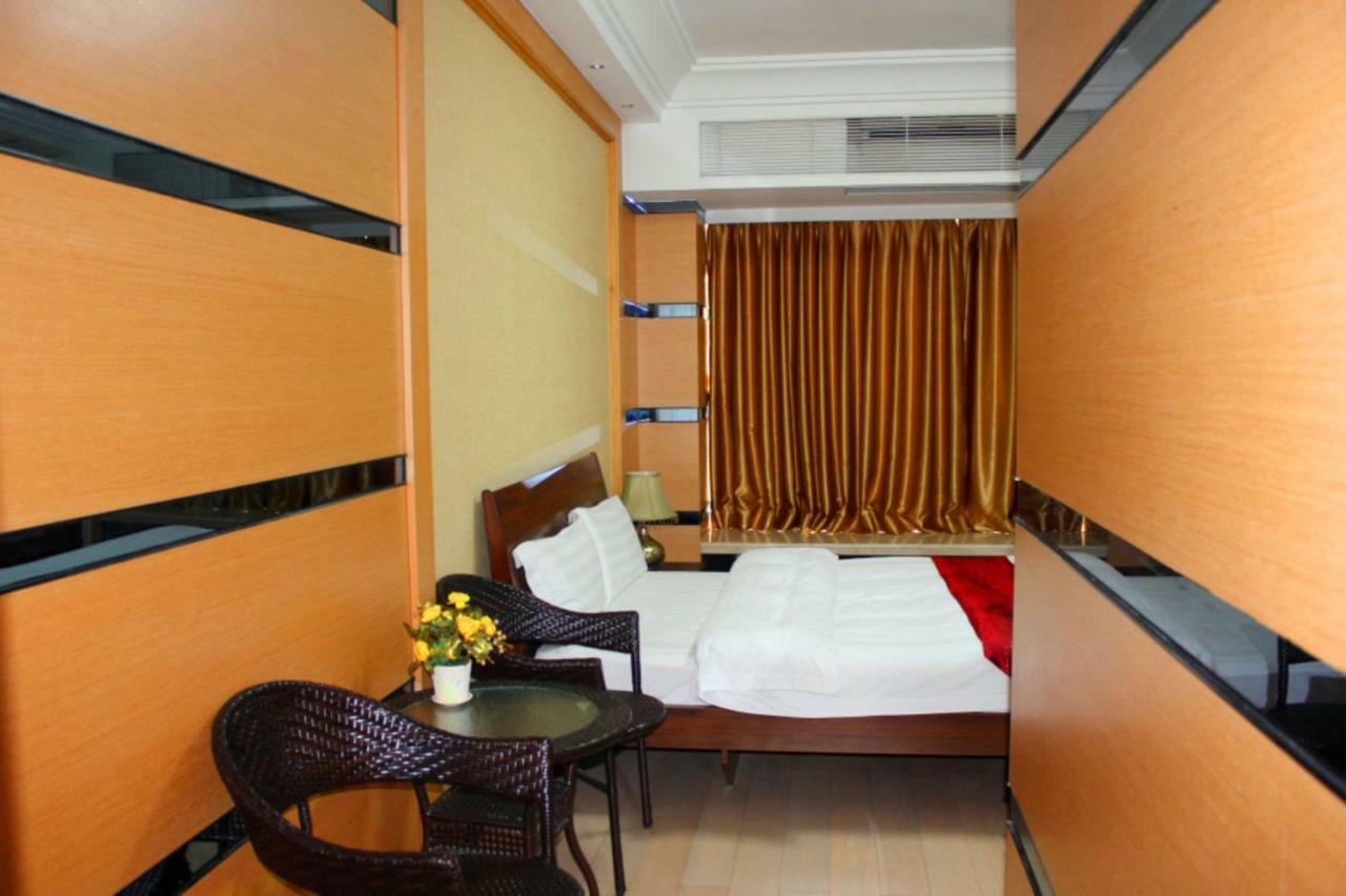 She & He Service Apartment Huifeng Cantón Exterior foto
